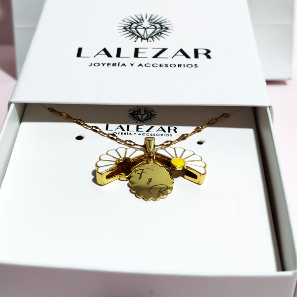 COLLAR MARGARITA CON GRABADO PERSONALIZADO - ENVIO GRATIS