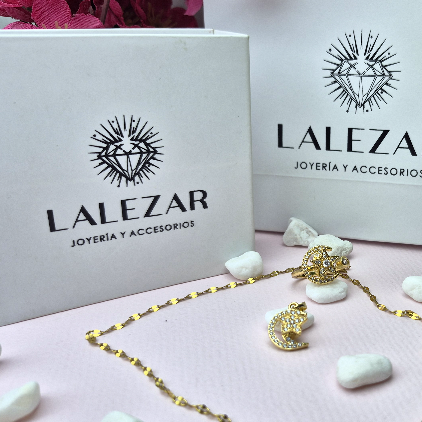 SET COLLAR Y ANILLO LUNA ESTRELLA