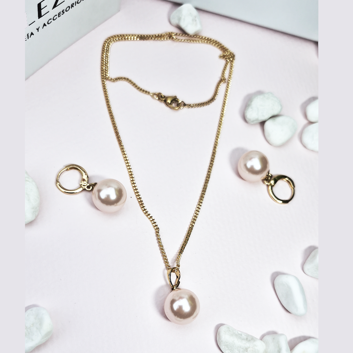 SET PERLA DORADO- ARETE COLLAR