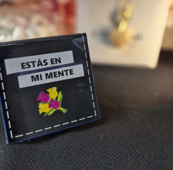 SET TULIPAN PLUS : COLLAR + PULSERA + ARETES + FLOR ETERNA + LIBRITO POEMA