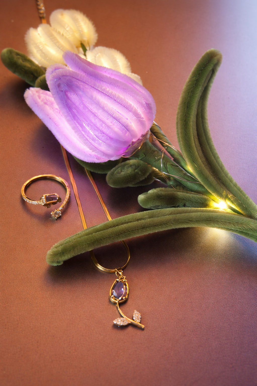 SET TULIPAN LALEZAR: COLLAR + ANILLO Y FLOR LED DE TULIPAN