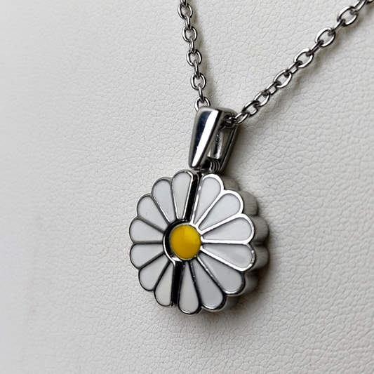 COLLAR MARGARITA CON GRABADO PERSONALIZADO - ENVIO GRATIS