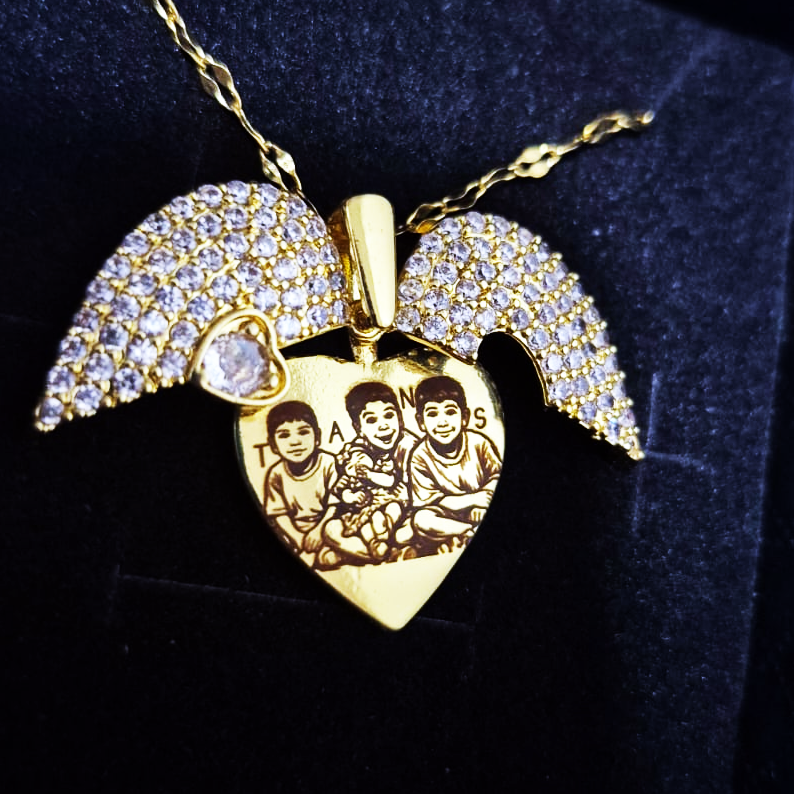 COLLAR CORAZÓN  CON FOTO PERSONALIZADO