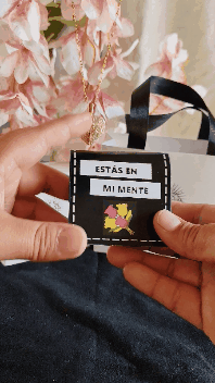 COLLAR CON PIEDRAS DE ZIRCÓN CON GRABADO PERSONALIZADO Y DEDICATORIA ME ENAMORE -  ENVIO GRATIS