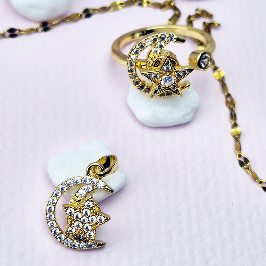 SET COLLAR Y ANILLO LUNA ESTRELLA