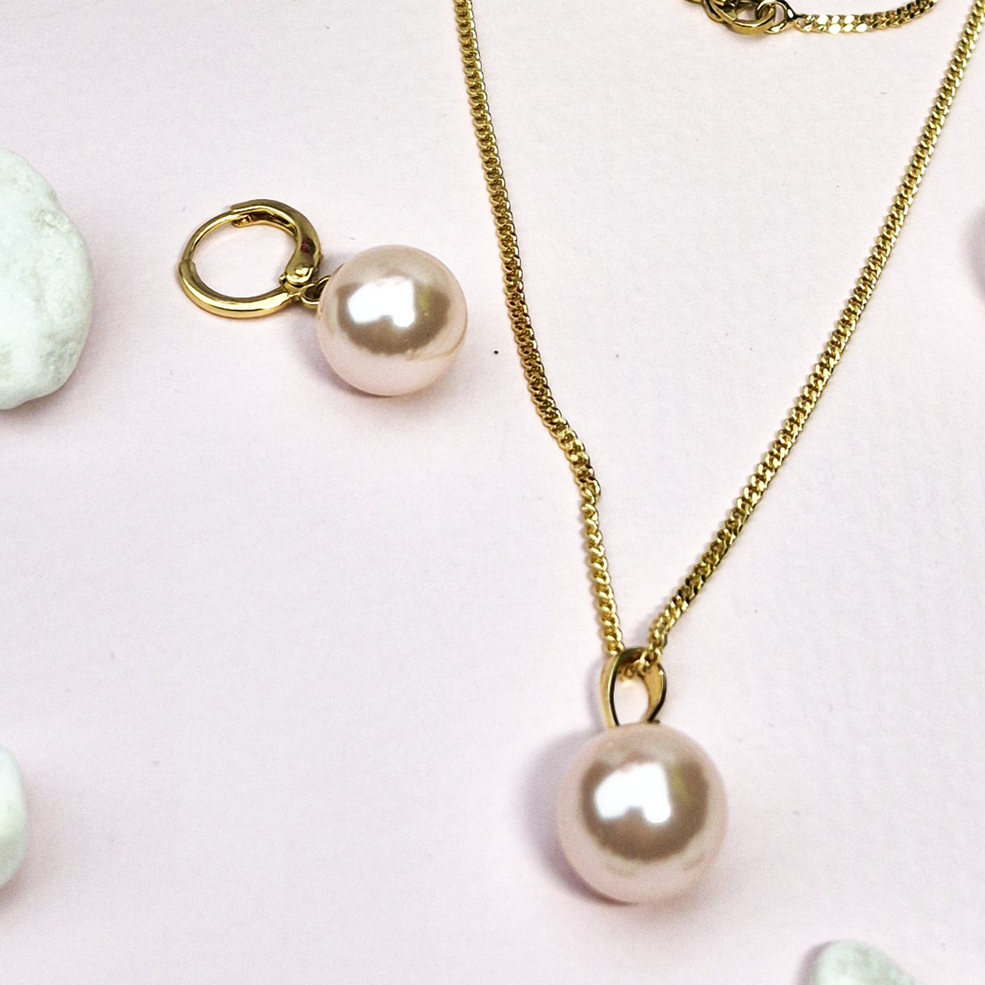 SET PERLA DORADO- ARETE COLLAR